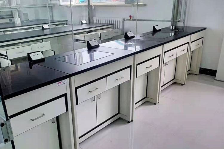 1656486896566349.jpg 天平臺2.jpg